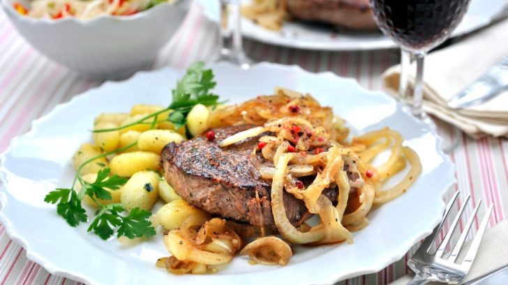 holstynsky-steak-728x409.jpg